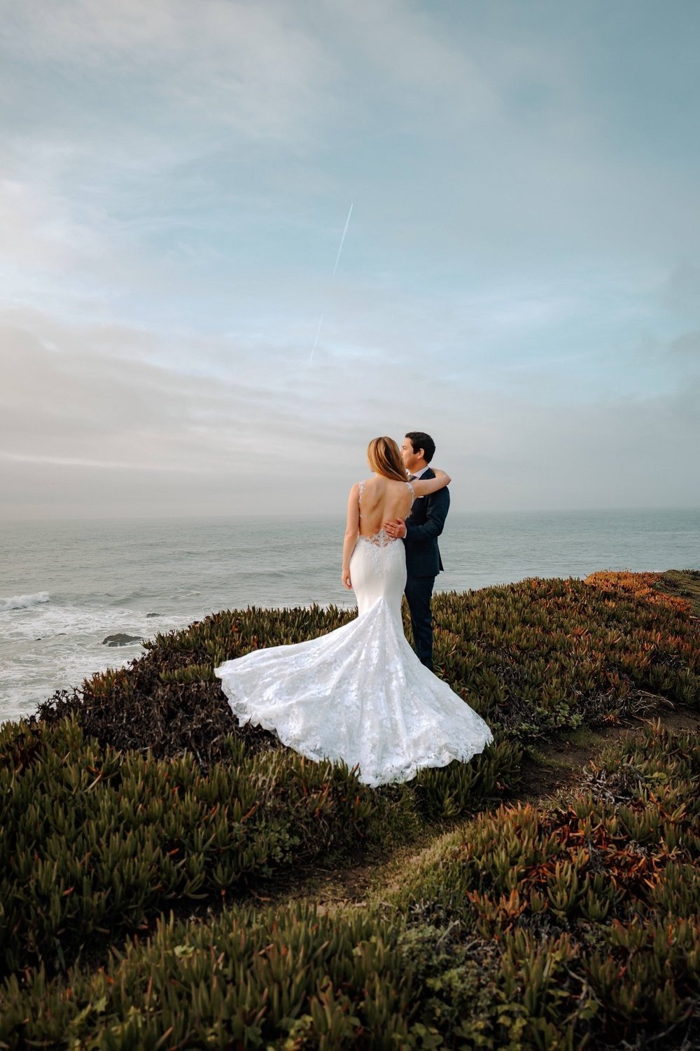 carousel-hero-element image-1