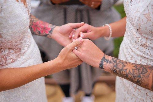 mobile - carousel-hero-element image-2